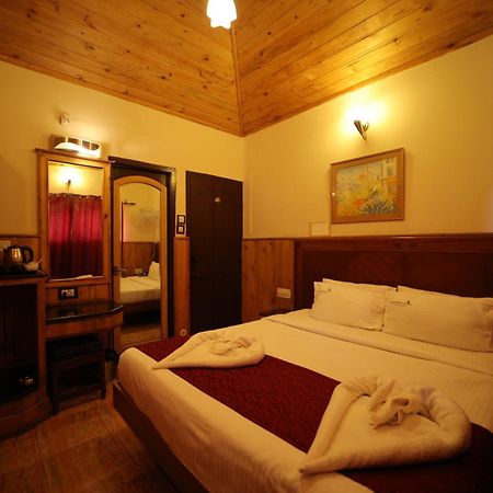 Pine Borough Inn Kodaikanal Exterior photo