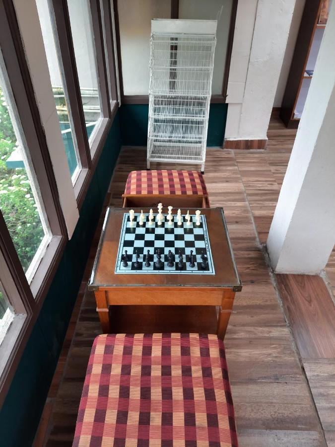 Pine Borough Inn Kodaikanal Exterior photo