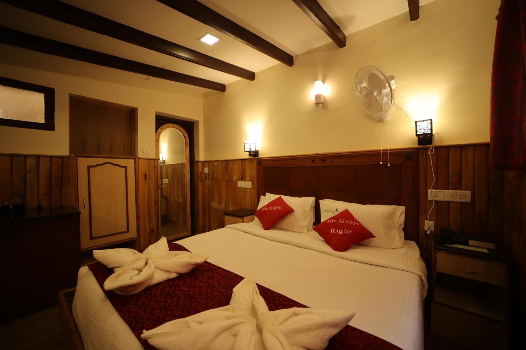 Pine Borough Inn Kodaikanal Exterior photo