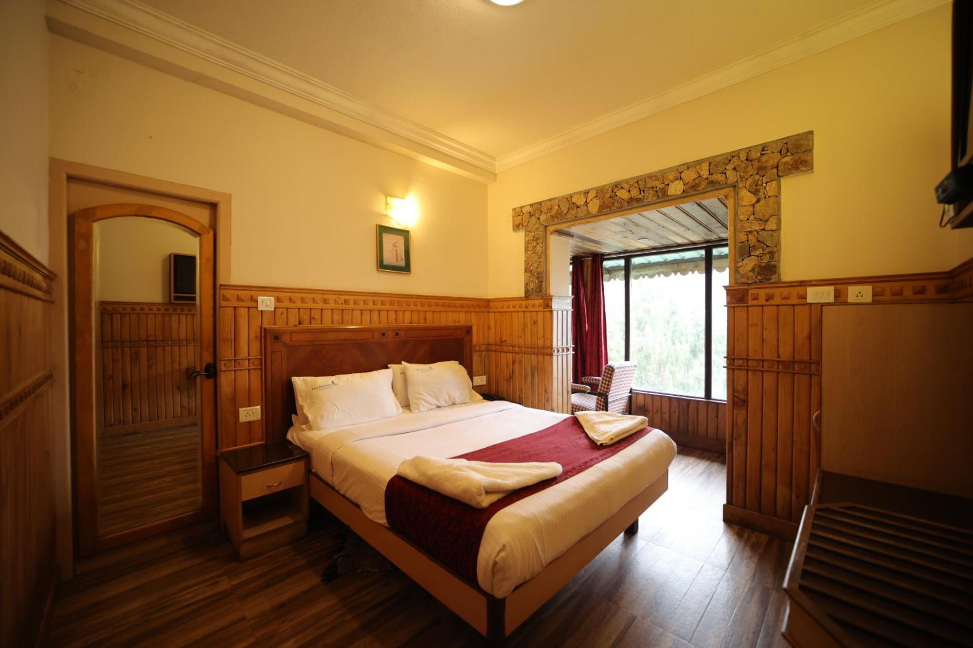 Pine Borough Inn Kodaikanal Exterior photo