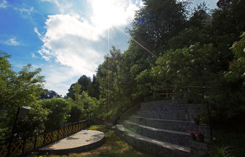 Pine Borough Inn Kodaikanal Exterior photo