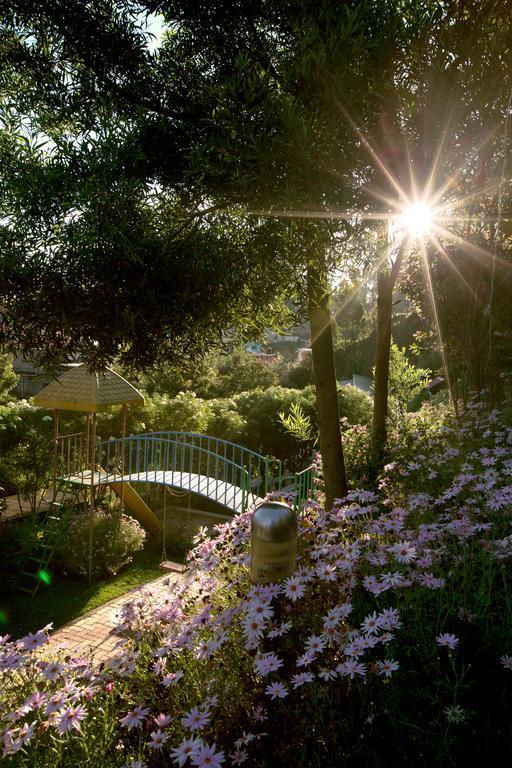 Pine Borough Inn Kodaikanal Exterior photo